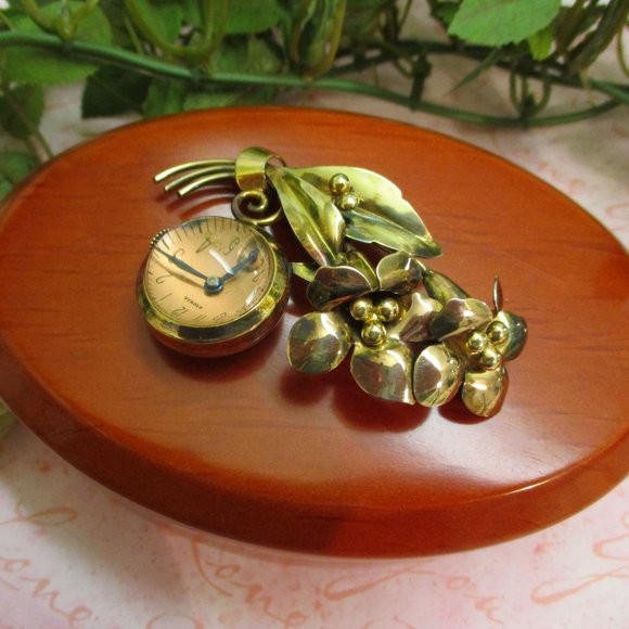 HARMAN Sterling Vermeil Mechanical Watch Brooch ~ 1930s Floral Wind Up Watch Pin - Picture 6 of 14